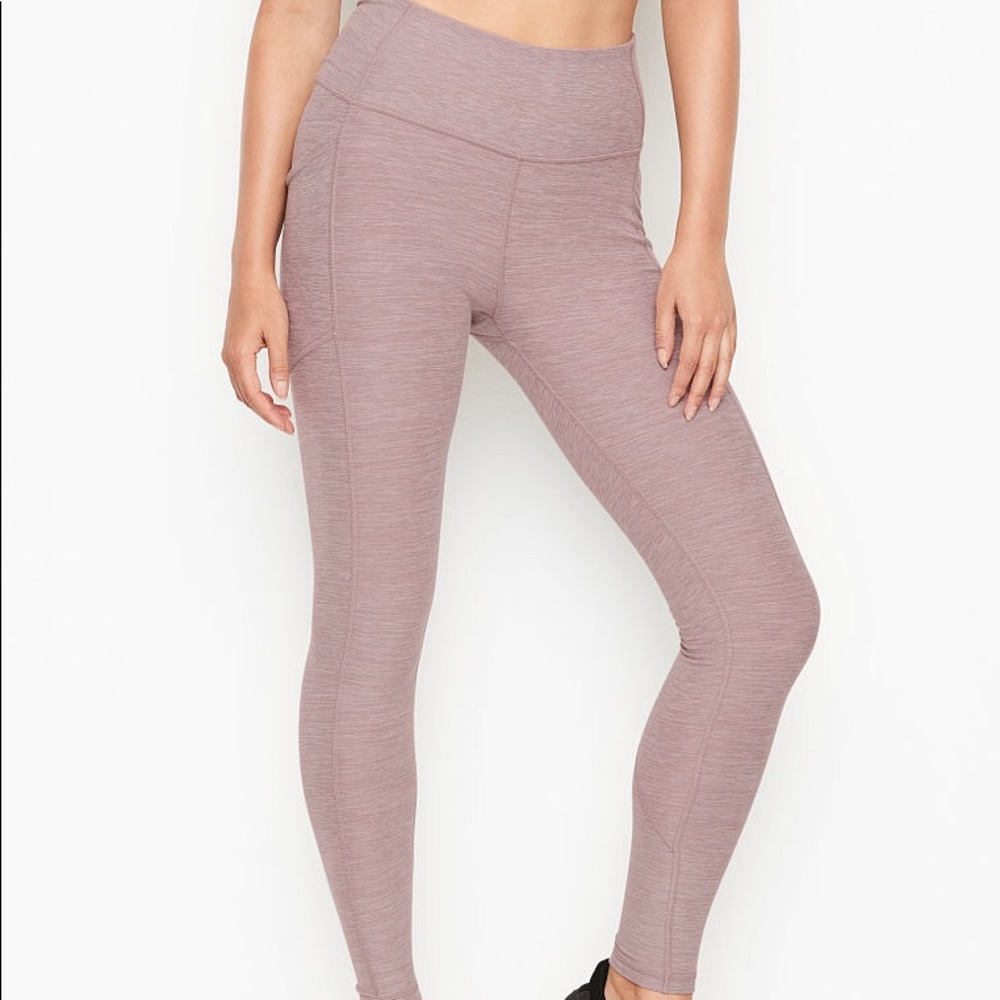 VS Incredible Essential Leggings (BOGO)